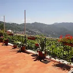 Caprile Hotel 2*