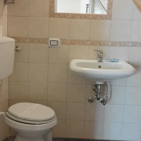 Caprile Hotel 2*